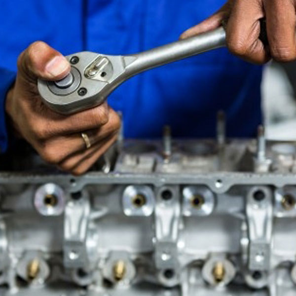 Distributor Peralatan Bengkel Otomotif